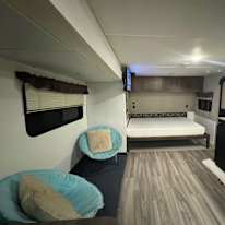Nilufer Ucler's room