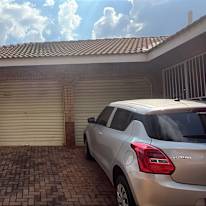 Ayanda Naidoo's room