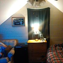 Thomas's room