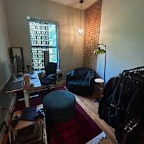 Francisco's room