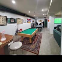 Garrett  Surgoine's room