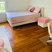 Avenue's room
