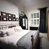 Su Baugh's room