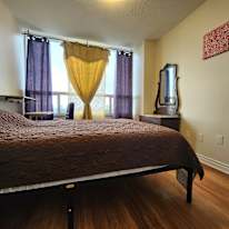 Jules's room