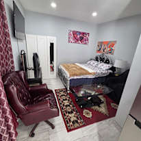 Sandra  N's room