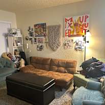 Neo Geronimo's room