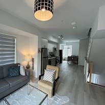 All-Females home's room