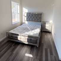 Vee's room