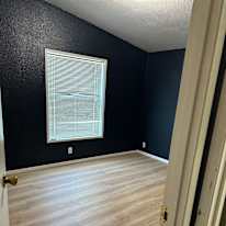Juan Reyes's room