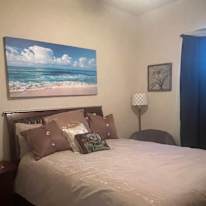 Lynne's room