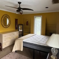 Topaz's room