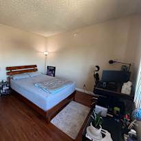 Saumil's room