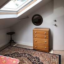Hong's room