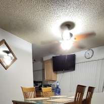Oz's room