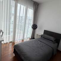 MLVH's room