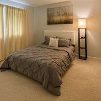 Yen's room