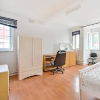 Nel's room