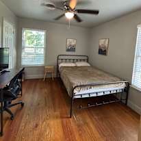 Gal's room