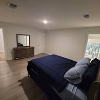 Ken's room