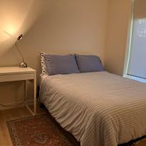 Gayle L Jennings's room