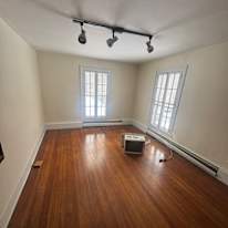 austin's room