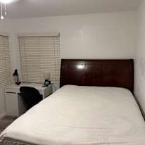 Jesse L Briggs's room