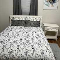 Gris's room