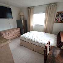 Sandie's room