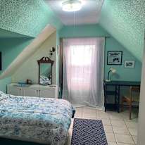 Donna's room