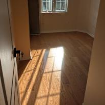 Thomas's room