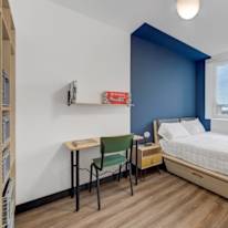 Charming Private Space with Flexible Lease Options's room