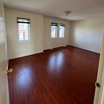 Henry Nguyen's room