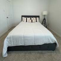 Winny's room
