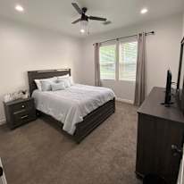 Jess F's room