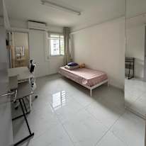 nnn's room