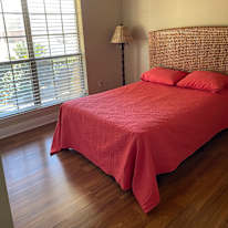Linda's room