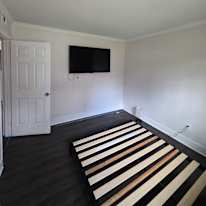 Max's room