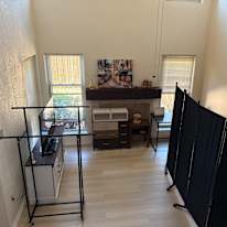 mindy Kang's room