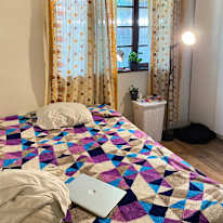 Ronard's room