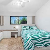 Elham's room