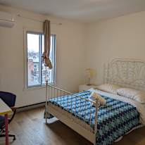 LEI XU's room