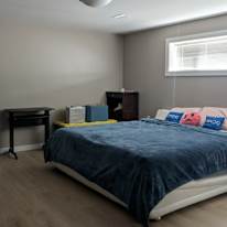 Tanner R Thiessen's room