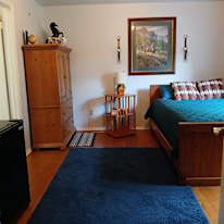 Darlene Davis's room