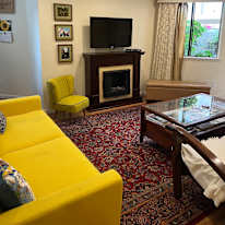 Keian moarefi's room