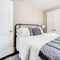 Scarlett's room