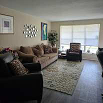 Mindy's room