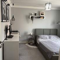 Anna's room