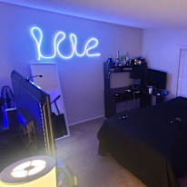 T.'s room