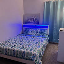Jenny James's room