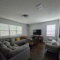 Luis's room